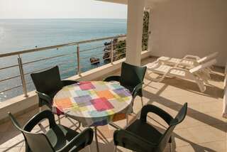 Виллы BEACHFRONT VILLA with BOAT Улцинь Вилла с 3 спальнями-5