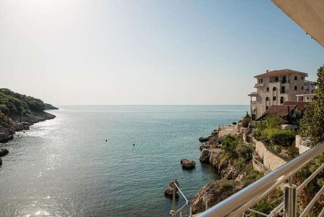 Виллы BEACHFRONT VILLA with BOAT Улцинь-24